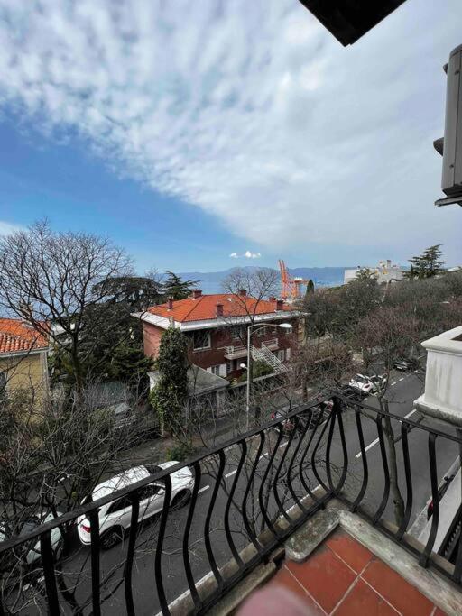 Apartment Alessio - Sea View Fiume Kültér fotó